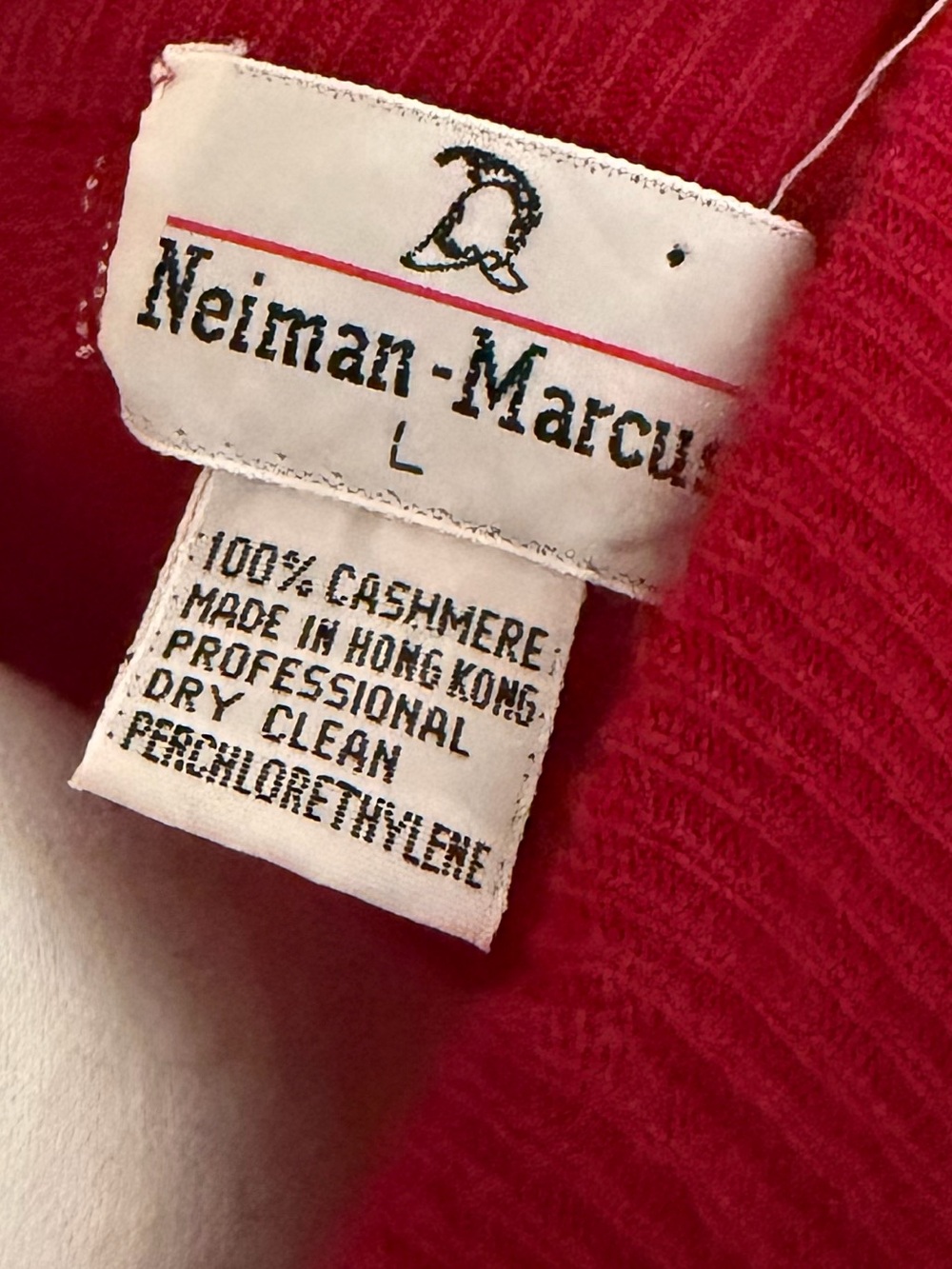 Red 100% Cashmere Sweater - Picture 2 of 2